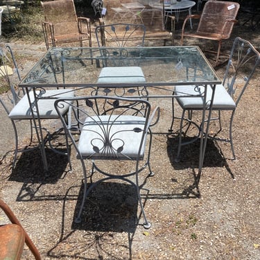 Rectangle Glass Outdoor Table with Four Chairs