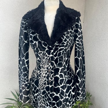 Vintage Y2K Betsey Johnson faux fur jacket black & white animal print sz Small. 