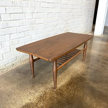 Baumritter Walnut Surfboard Coffee Table, Mid-Century Modern, 1960s