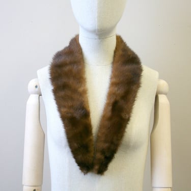 1950s Skinny Brown Fur Collar 