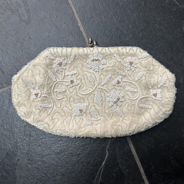 Vintage 1960s White and Ivory Beaded Bridal Wedding Clutch Bag 