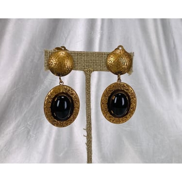 Joseff of Hollywood Black Cabochon Filigree Baroque Clip On Earrings Gold Toned 