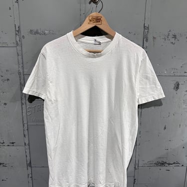 Vintage 80s BVD Brand All Cotton Distressed Blank Essential White T-Shirt Large 