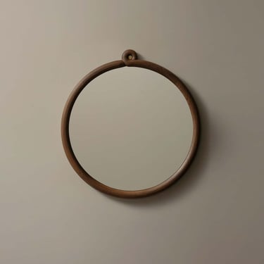 Knot Mirror