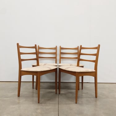 Set of 4 Vintage Mid Century Modern Dining Chairs 