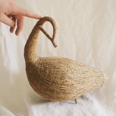 Vintage Large Cree Tamarack Twig Goose Bird Sculpture 12