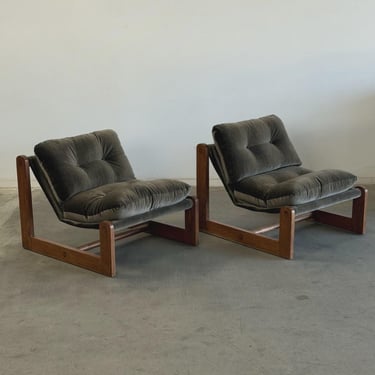 Made to Order Fionda Lounge Chairs - Pair 