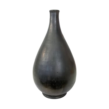 Bulbous Oaxacan Ceramic Vase