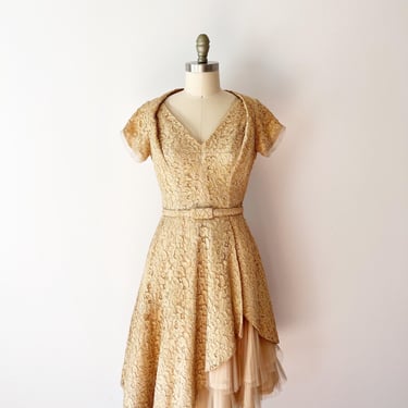 SIZE S - 1950s Ecru Vintage Lace Dress by Jeanne Hardy / 50s Dress Cream Lace Illusion A Line Skirt / Peekaboo Tulle / Lace Overlay Dress 