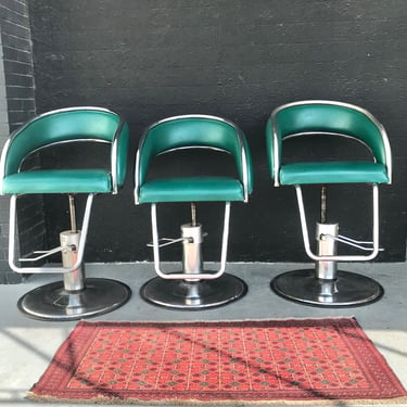 Green Vinyl And Chrome Adjustable Salon Chairs