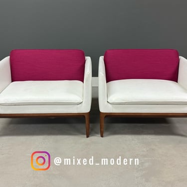 Bernhardt Lounge Chairs - A Pair 