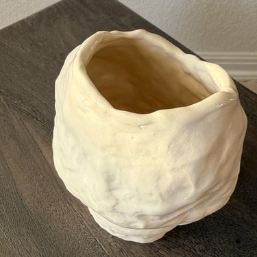 Contemporary Sculptural Vase | Organic Flow | Zen Vibe Porcelain Vase | Handbuild HomeDecor 