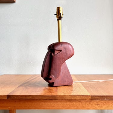 Vintage carved wood sculptural face lamp / cedar and brass handmade abstract modernist lighting 