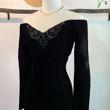 Vintage Black Scott McClintock Off Shoulder Long Sleeve Cocktail Dress Size 8 USA 