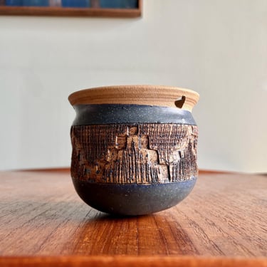 Carved pottery hanging planter / small vintage ceramic pot for plants 