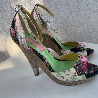 Vintage Betsey Johnson cork wedge platform sandal shoes floral fabric chintz  Sz 6M. 