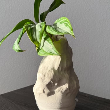 Contemporary Sculptural Vase | Organic Flow | Zen Vibe Porcelain Vase | Handbuild HomeDecor 