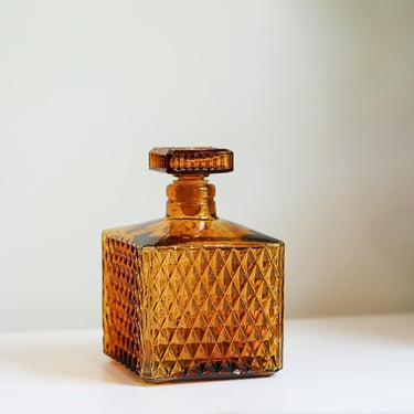 Vintage 1970s Amber Glass Decanter Square Diamond Point Pattern Mid Century Modern Barware Retro Glassware Liquor Carafe with Stopper MCM 