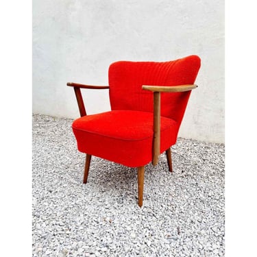 Mid Century Cocktail Chair / Vintage Lounge Chair / Red Chair / Living Room Furniture / Scandinavian Design / Retro Chair / Yugoslavia /'60s 