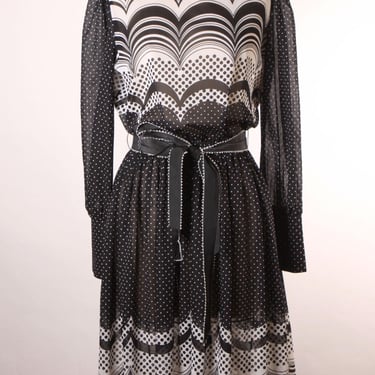 1970s Black and White Scalloped Mod Long Sleeve Belted Flared Skirt Dress -L 