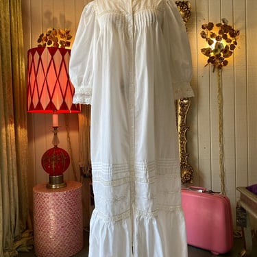 vintage 1980s white cotton saybary nightgown, victorian style, pin tucked, lace 