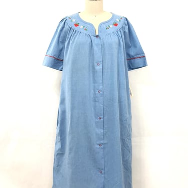 Vintage NWT70s  Housedress or Light Weight Robe | Strawberry Embroidered Chambray | Snap Front with Pockets 
