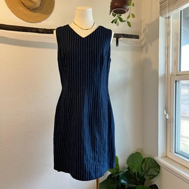 Maggy London 90s Blue Linen Pinstripe V Neck Sleeveless Mini Dress Size 10 