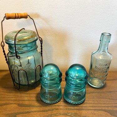 Various 1900s Blue Glass Items 