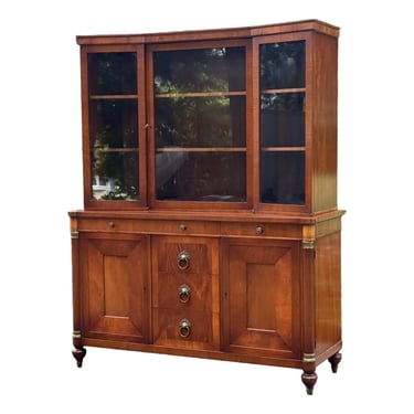 Vintage William Berkey by John Widdicomb Mahogany Regency China Cabinet 