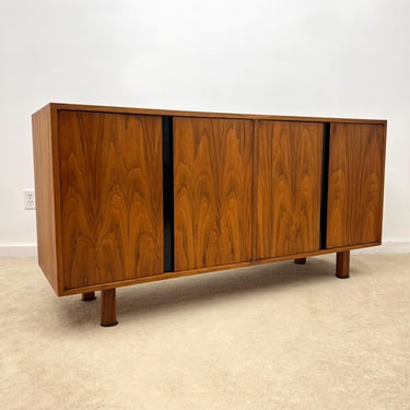 vintage mid century walnut credenza buffet sideboard dresser cabinet 