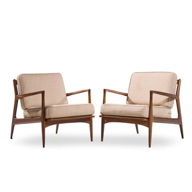 Kofod Larsen for Selig Mid Century Danish Lounge Chairs - Pair - mcm 