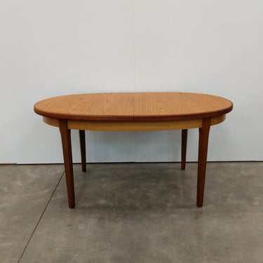 Vintage Mid Century Modern Teak Extendable Dining Table 