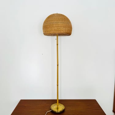 Mid-Century Modern Wicker and Bamboo Floor Lamp by J.T. Squid | 1950s 