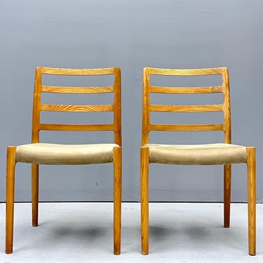 1980s Moller Ash Sueded Leather Dining Side Chairs Vintage Post Modern Model No. 85 