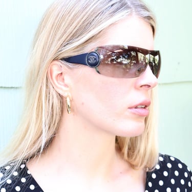 Vintage Chanel 6028 Rare Rimless CC Logo Lens Shield Sunglasses Monogram Y2K Silver Black Silver 