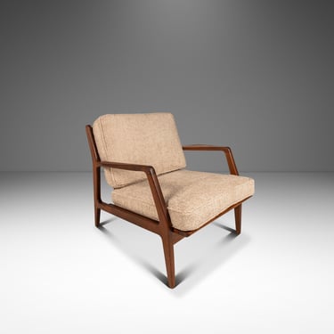 Danish Modern Model 596 Lounge Chair in Beech & Bouclé by Lawrence Peabody and Ib Kofod Larsen for Selig, Denmark, c. 1950's 