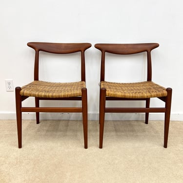 danish modern (2) teak Hans Wegner CM Madsen dining chairs pair mid century 