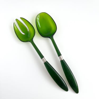 MOD GREEN UTENSILS, Salad Fork and Spoon, Mid Century Serving Tongs, Vintage Lucite Plastic, 