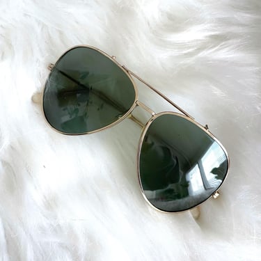 Vintage 80s Gold and Green Aviator Sunglasses 