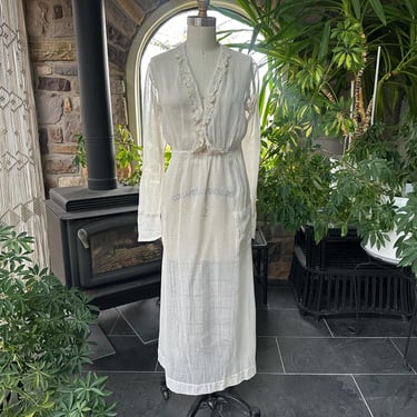 Antique 1910 Edwardian Irish Lace and Cotton Summer Lawn Dress 