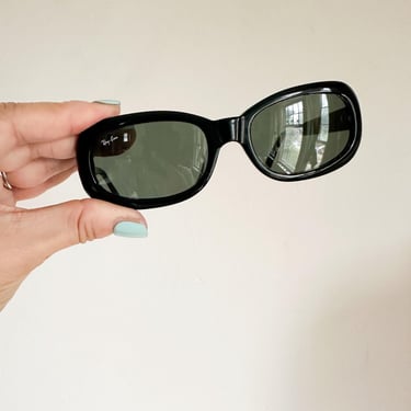 Vintage Ray-Ban Black RB2109 Ritual Sunglasses with a case 