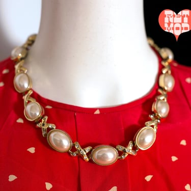 Lovely Vintage 80s 90s Gold & Pearl XO Love Necklace with Rhinestones 