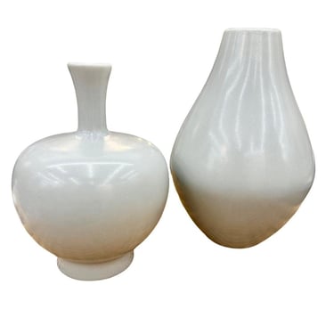 Vintage gray Haeger vase with skinny neck | matte finish | floral vase | bookshelf decor | Made in USA 