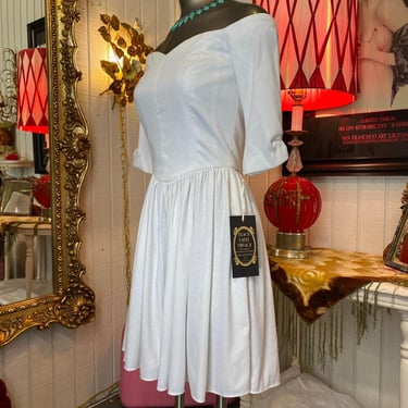 vintage 1980s white fit and flare dress off the shoulders jersey full skirt sm 