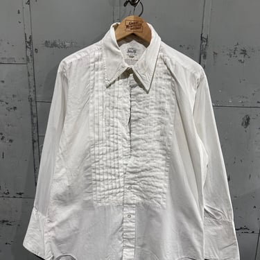 True Vintage 70s Delton N.Y. Brand All Cotton Dagger Collar Tuxedo Ruffle Dress Button Up Shirt Large 