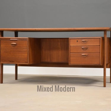 Refinished Danish Modern Teak Floating Desk by Kai Kristiansen 