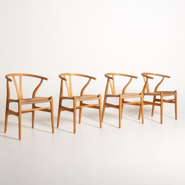 Set of 4 Hans J. Wegner CH24 Wishbone Chairs, Oak and Paper Cord, Carl Hansen & Søn, Danish Mid Century Modern Design 
