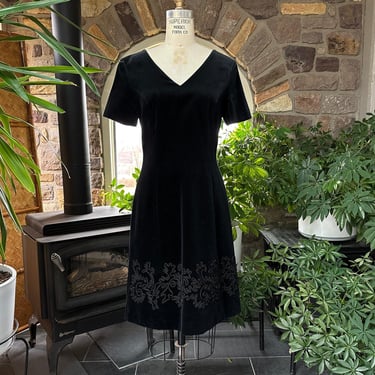 Vintage 1980s Black Velvet and Soutache Trim Little Black Dress Laura Ashley, Vintage Black Velvet Evening Dress, Vintage 80s Cocktail Dress 