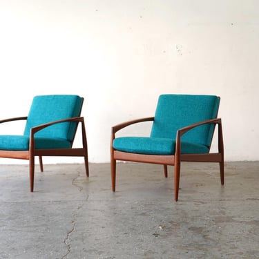 Rare Pair of ‘Paper Knife’ Model 121 Lounge Chairs by Kai Kristiansen for Magnus Olesen, Denmark, 1955 