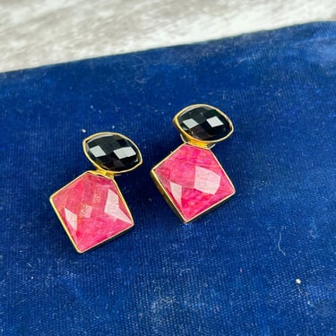 Vintage Gold Tone Pink Agate & Onyx Large Pierced Earrings 